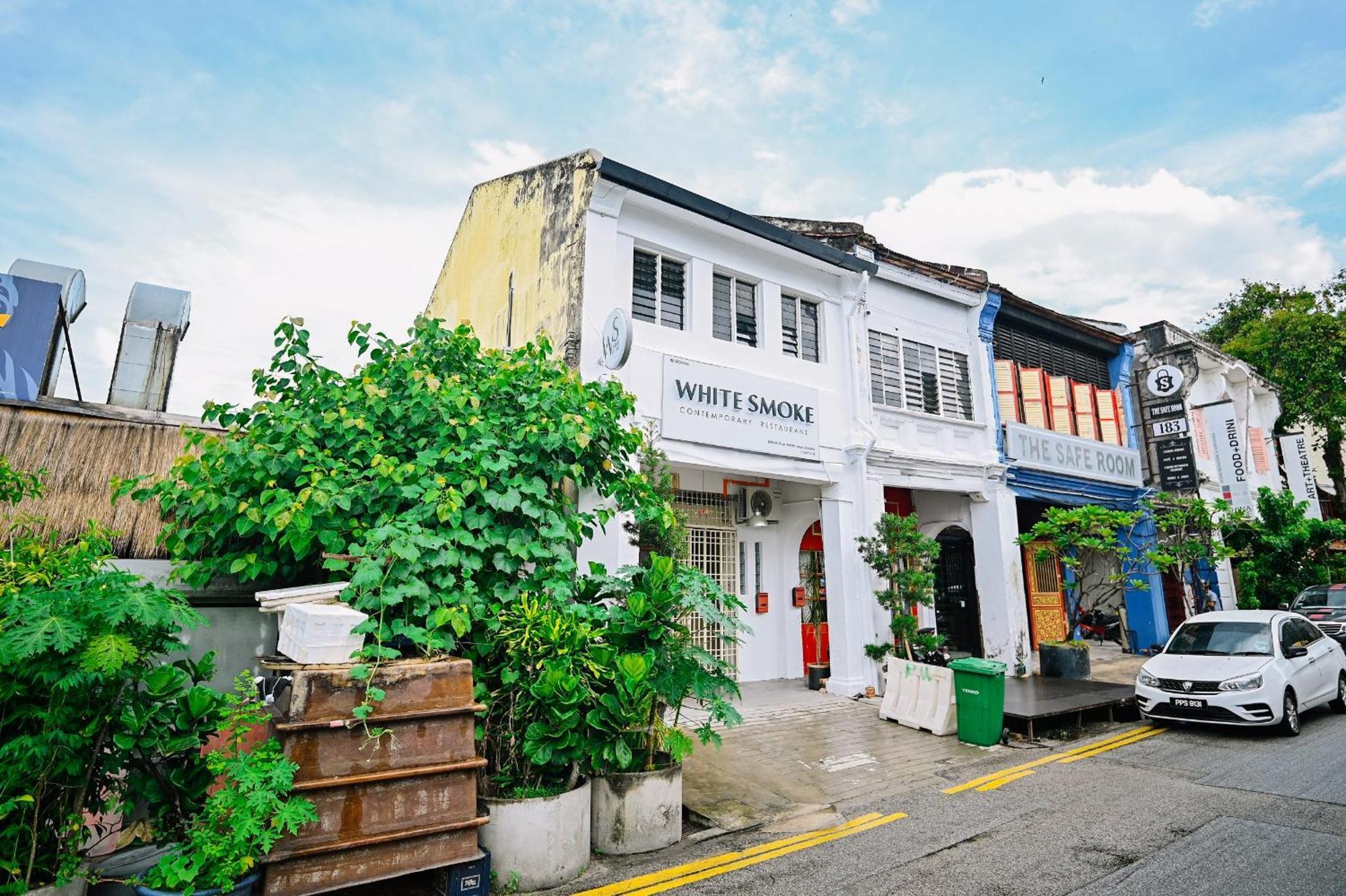 Swing & Pillows - Lebuh Victoria, Penang George Town Exteriér fotografie